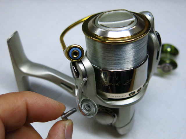 1 DAIWA SPINNING REEL PART Line Roller 250-1901 8300A - 