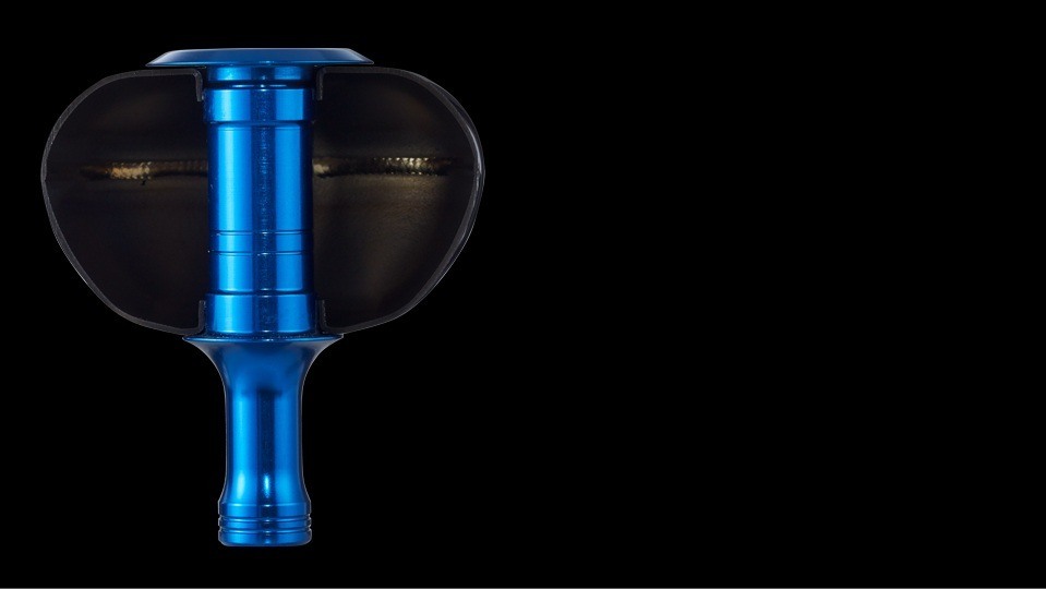 LIVRE PT52 cross-section: thin titanium body and aluminum knob collar