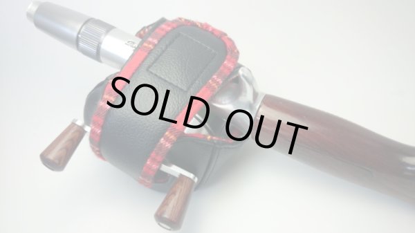 画像4: 【Couscous/クスクス】 ハンドメイドリールカバー 黒×赤タータン (型番:bla-tc_re)※販売終了 (4)