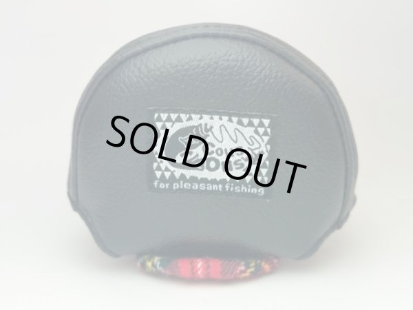 画像2: 【Couscous/クスクス】 ハンドメイドリールカバー 黒×赤タータン (型番:bla-tc_re)※販売終了 (2)